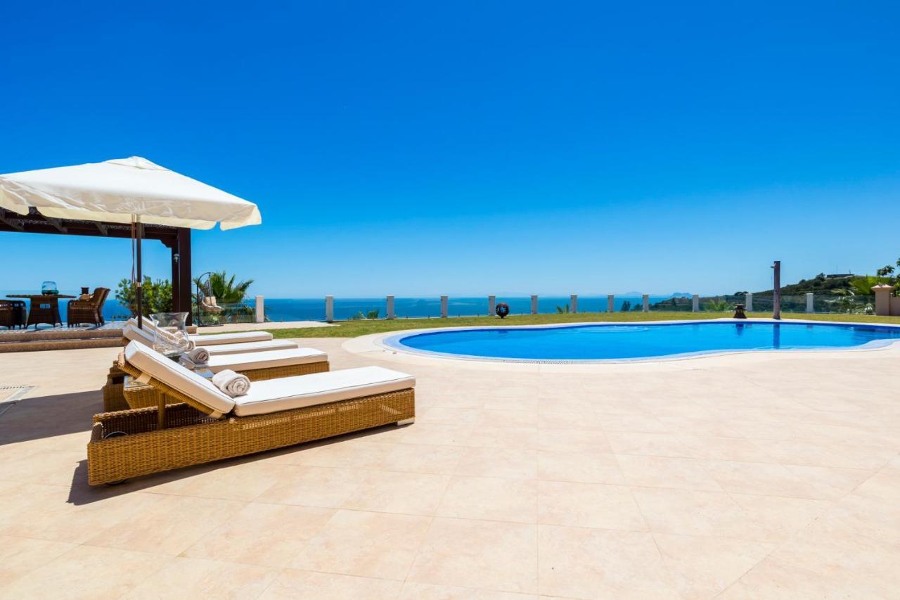 Luxury Villa Bellagio Estepona (Adults Only) Екстериор снимка