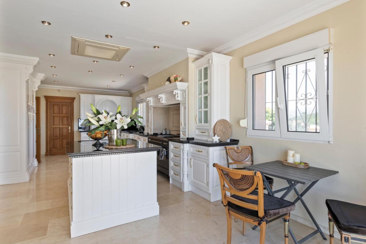 Luxury Villa Bellagio Estepona (Adults Only) Екстериор снимка
