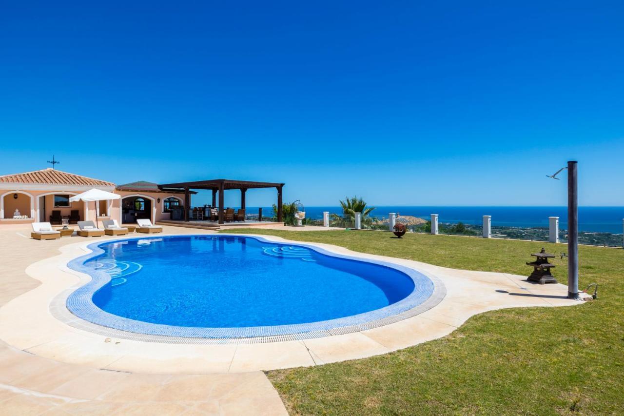 Luxury Villa Bellagio Estepona (Adults Only) Екстериор снимка